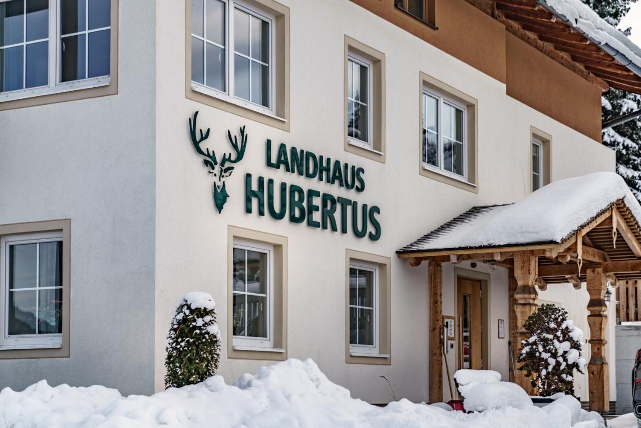 Landhaus Hubertus Wellness & Breakfast Шладминг Экстерьер фото